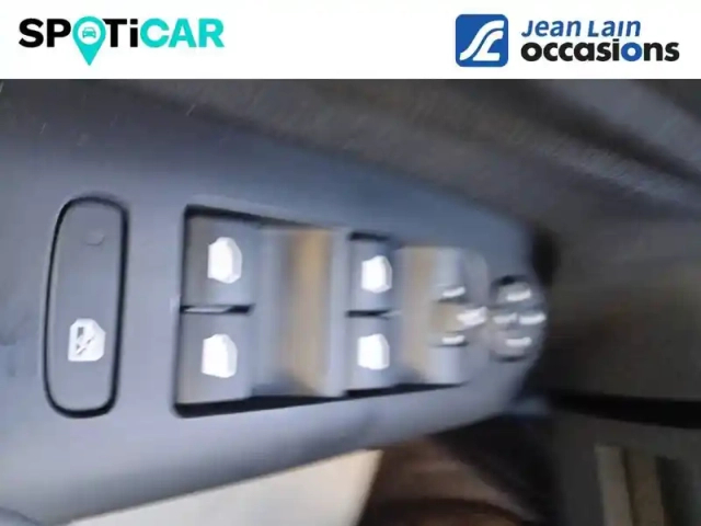 Citroën C5 Aircross hybride rechargeable 225 s&amp;s e-eat8 — photo 19