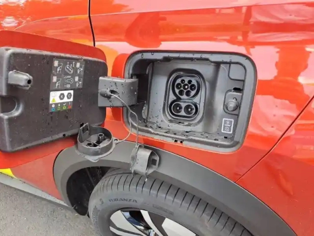 Opel Frontera electric 113 ch batterie 44 kwh — photo 59