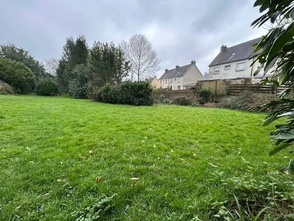 Terrain constructible 481 m²