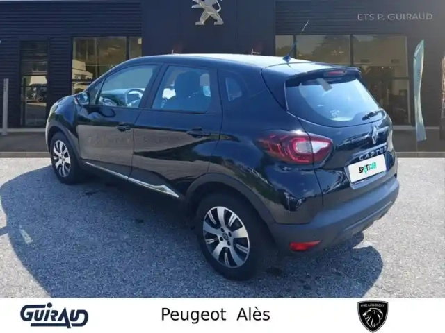 Renault Captur tce 90 e6c — photo 7
