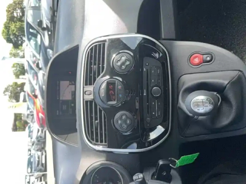 Renault Kangoo blue dci 95