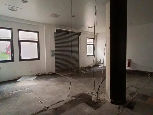 Bureaux 424 m²