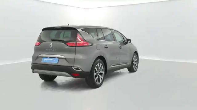 Renault Espace dci 160 energy twin turbo — photo 32