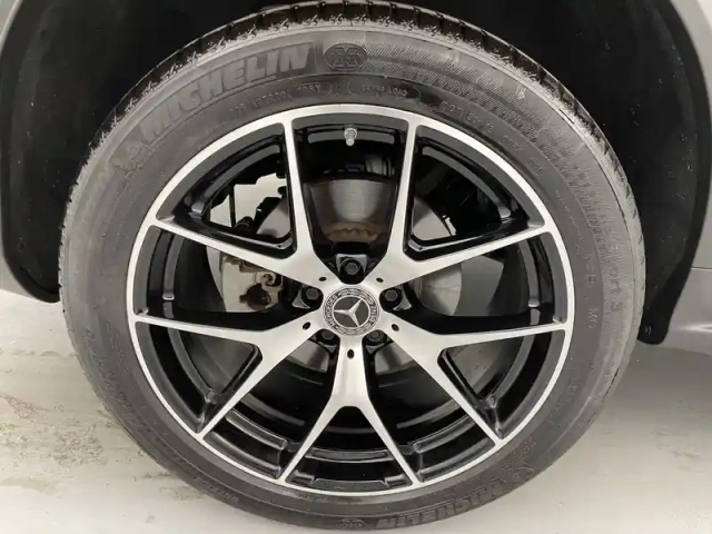 Mercedes Glc coupé 300 de 9g-tronic 4matic — photo 17