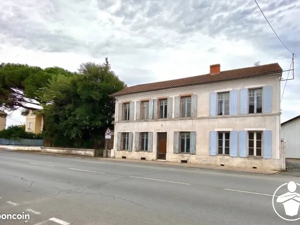 Maison 15 pièces 314 m²