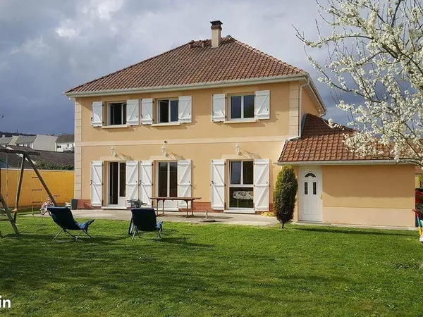 Maison f7 150 m2