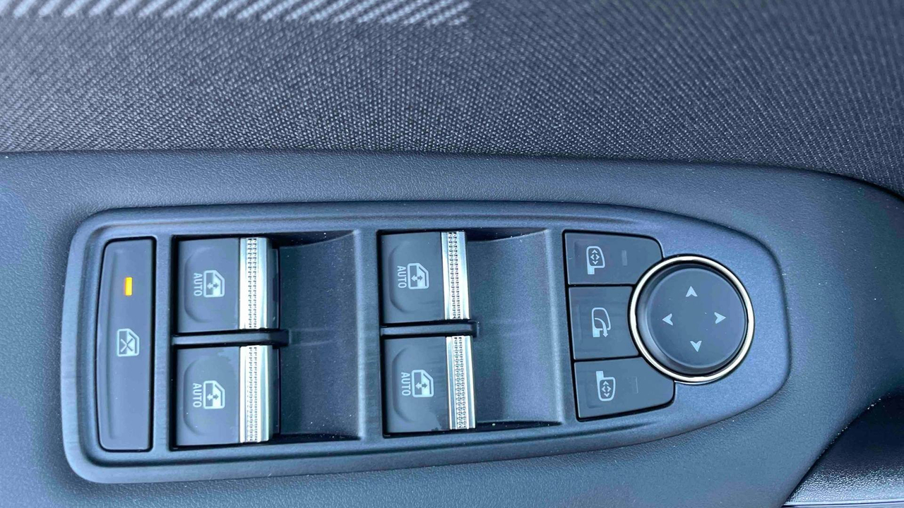 Renault Captur E-Tech full hybrid 160 ch — photo 15