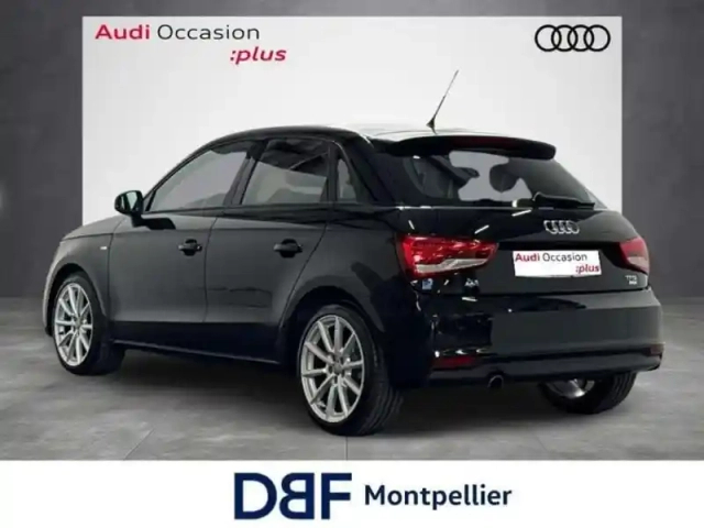 Audi A1 1.0 tfsi ultra 95 s tronic 7 s line — photo 13