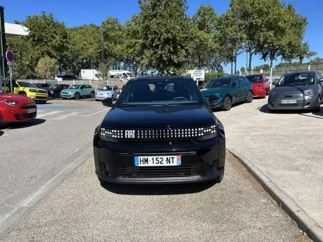 Fiat Panda grande  1.2 hybrid turbo 110ch  icône edct6 — photo 2