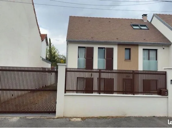 Maison meublée 190 m² - 5 chambres - DPE A - Yerres