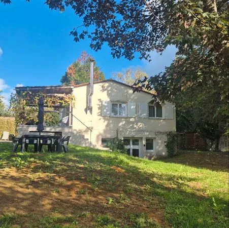 Location Maison avec Studio-LHOMMAIZÉ