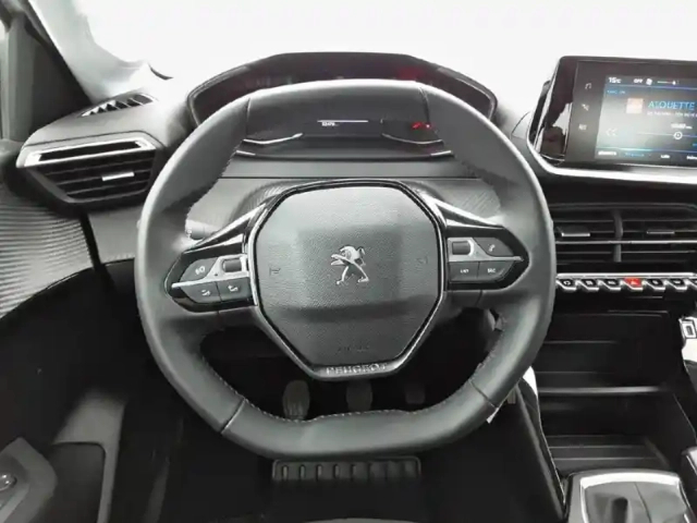 Peugeot 208 puretech 75 s&amp;s bvm5 — photo 23