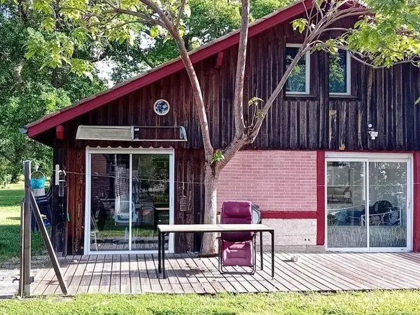 Propriété de 735 m2 avec deux logements T2