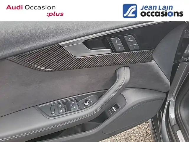 Audi A4 35 tfsi 150 s tronic 7 — photo 21