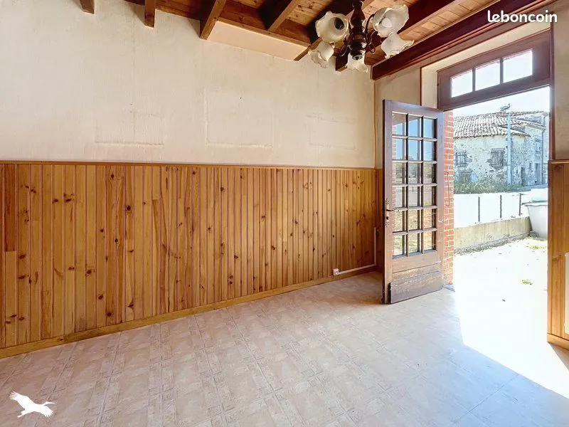 Photo 3