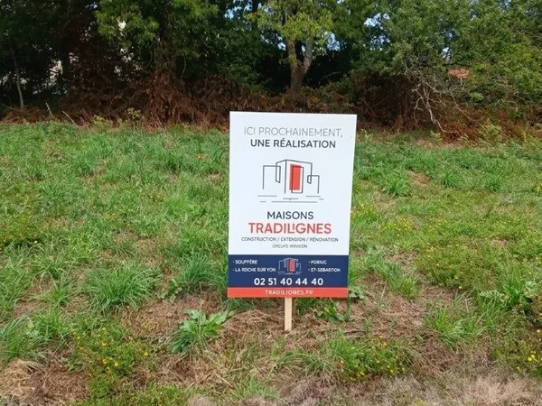 Terrain 600 m²