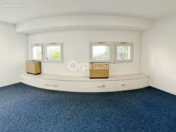 Bureau 22 m²