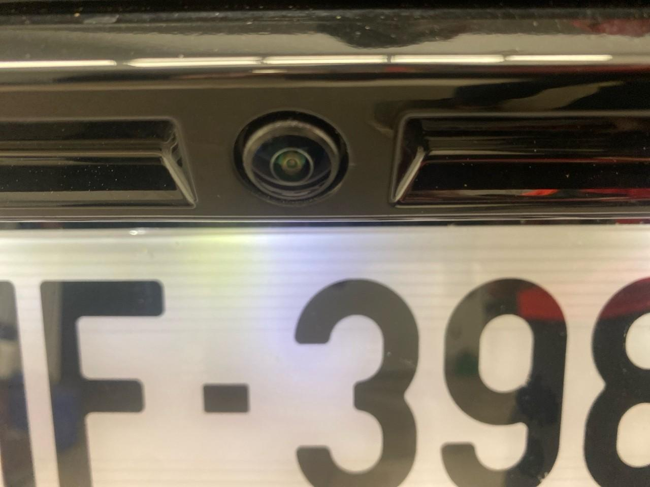 Peugeot 2008 hybrid 145 e-dcs6 allure — photo 30