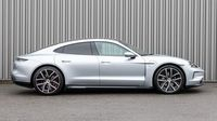 Porsche Taycan 598ch 4S avec batterie performance plus — photo 22