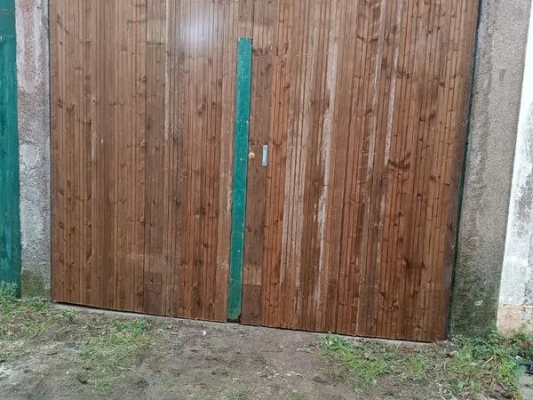 Garage grande porte