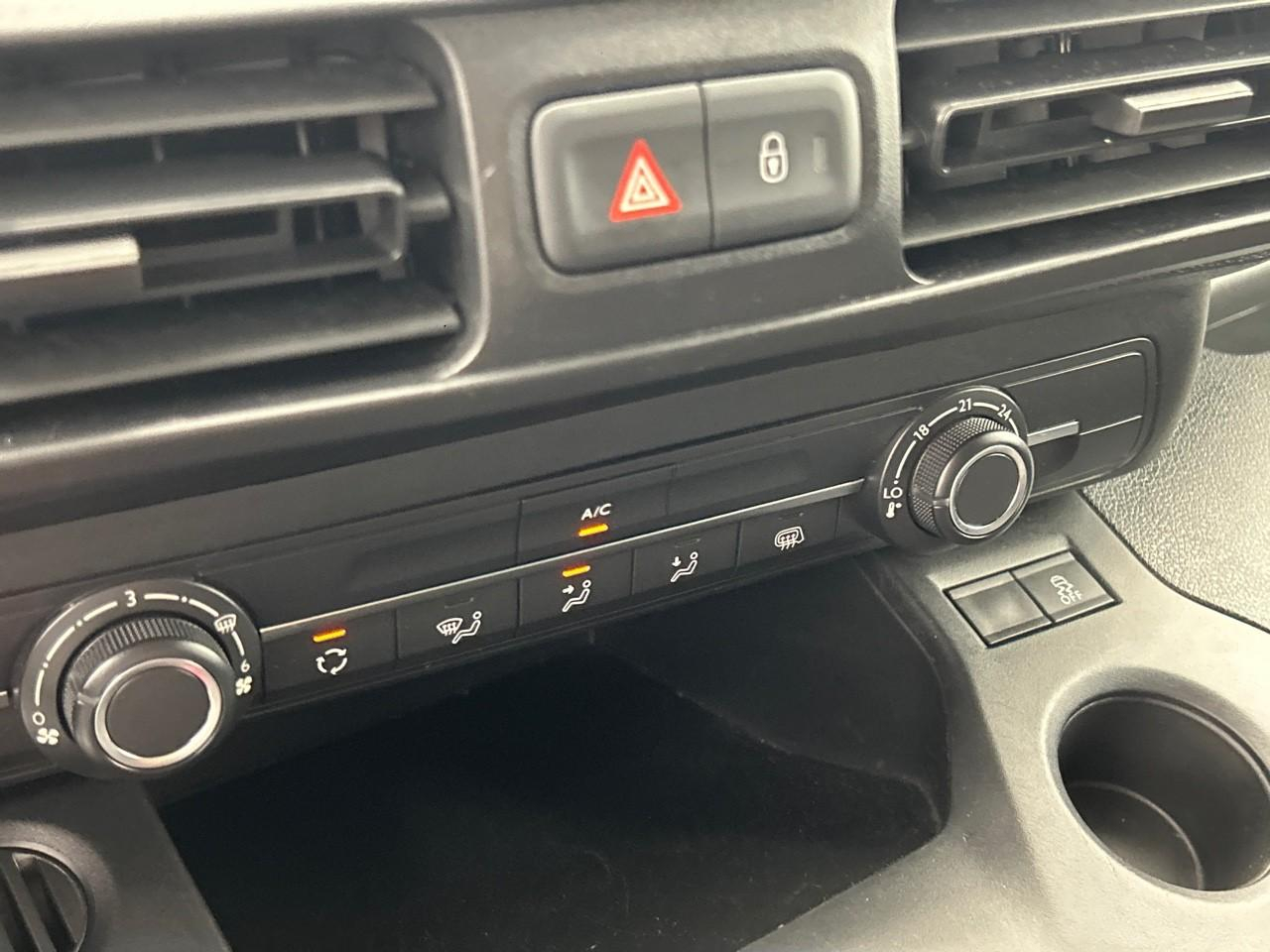 Citroën Berlingo van m 650 bluehdi 100 s&s bvm6 club — photo 24