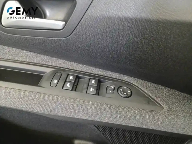 Peugeot 3008 puretech 130ch s&amp;s eat8 — photo 16