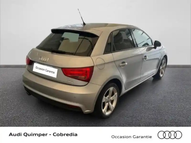 Audi A1 sportback 1.0 tfsi 95ch ultra ambition — photo 4