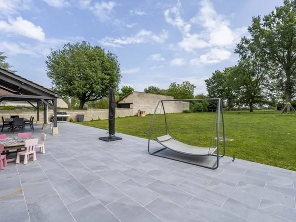 Maison 7 pièces 165 m²