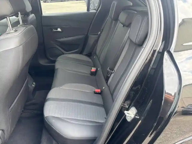 Peugeot 208 electrique 50 kwh 136ch — photo 10