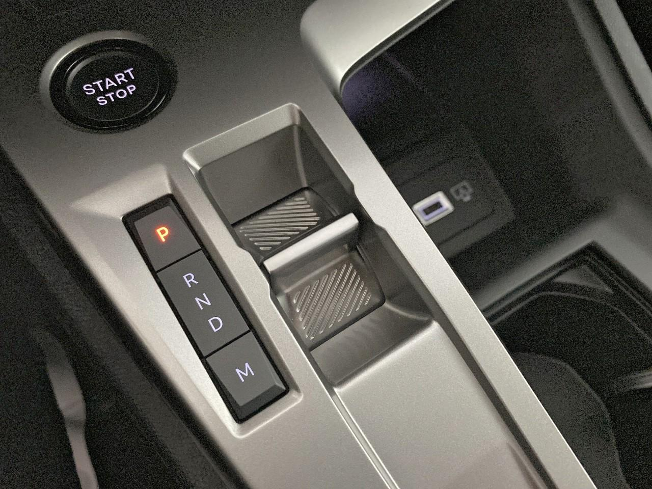 Peugeot 308 sw hybrid 145 e-dcs6 allure — photo 15