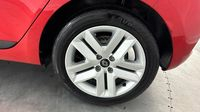 Renault Clio 1.5 Blue dCi 100ch Evolution - 24 — photo 29
