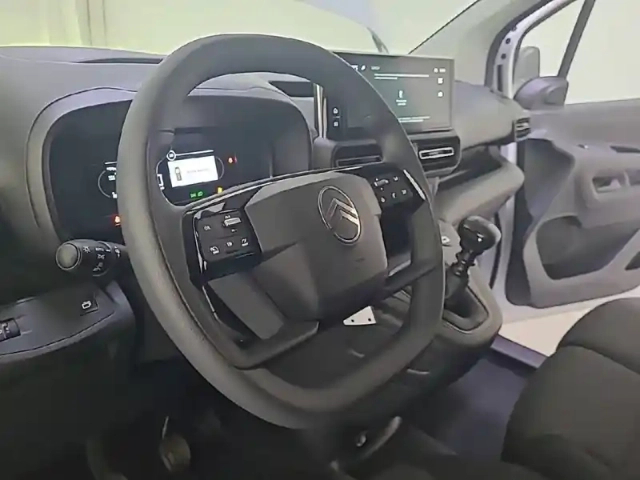 Citroën Berlingo van m diesel 100 ch manuelle — photo 10