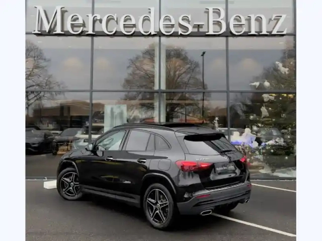 Mercedes Gla 250 e hybrid eq amg line — photo 13