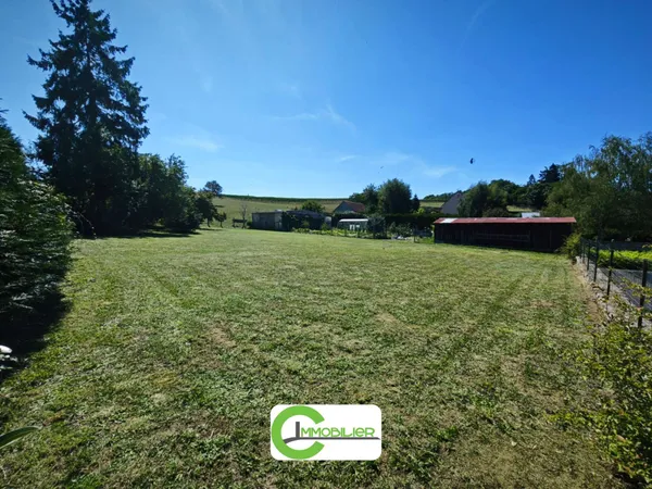Terrain 1100 m²