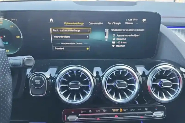 Mercedes Eqa 250+ — photo 26