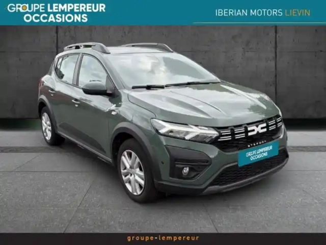 Dacia Sandero 1.0 eco-g 100ch stepway expression — photo 1