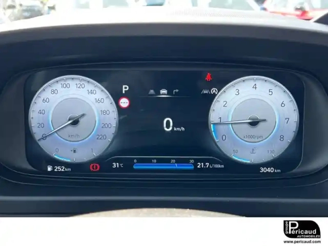 Hyundai I20 1.0 t-gdi 100 dct-7 hybrid 48v — photo 11