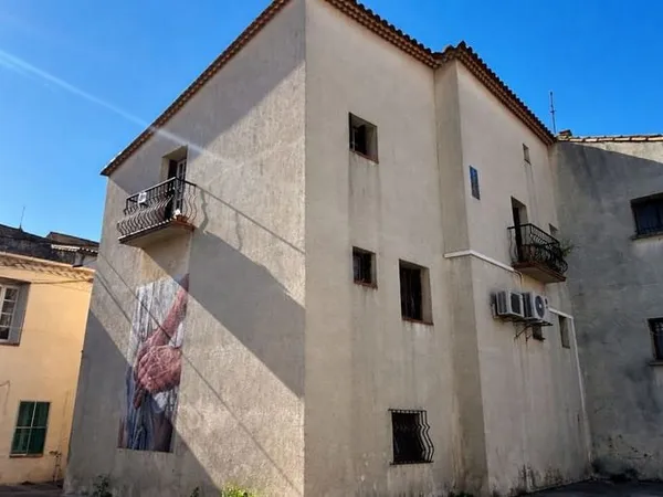 Maison 6 pièces 180 m²