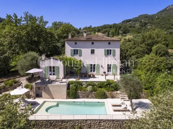 BAR SUR LOUP - Villa au coeur de la nature avec une vue panoramique