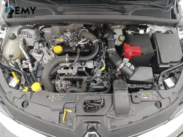 Renault Clio tce 90 — photo 12