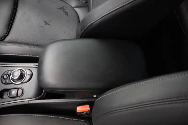 Mini Mini countryman 125 - 95 ch all4 bva6 — photo 15