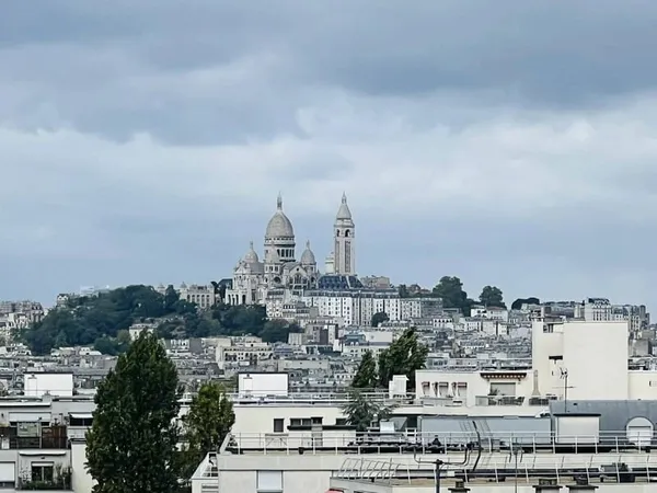 Studio 1 pièce 29 m²