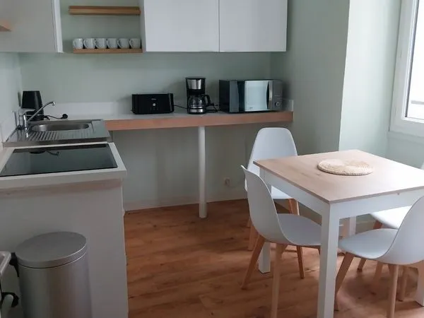 Appartement meuble plein centre
