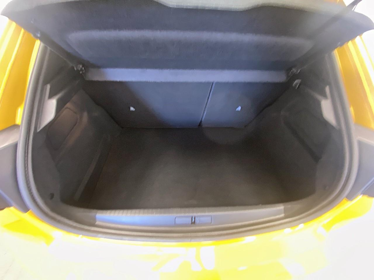 Peugeot 208 puretech 100 s&s bvm6 allure — photo 6