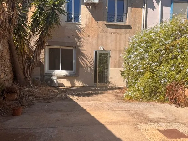 Maison 143 m2 4 chambres avec cour
