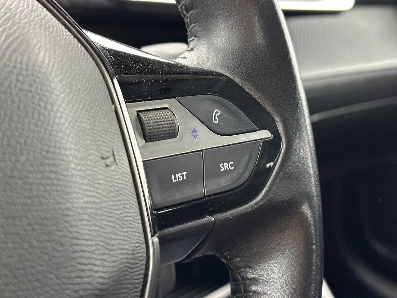 Peugeot 208 bluehdi 100 bvm6 premium — photo 20