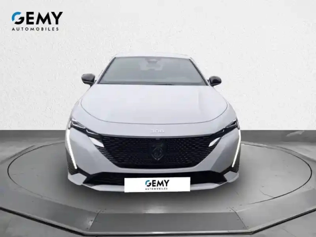 Peugeot 308 phev 180 e-eat8 — photo 2