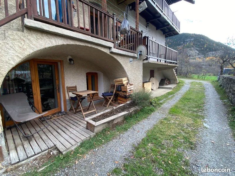 Photo 2