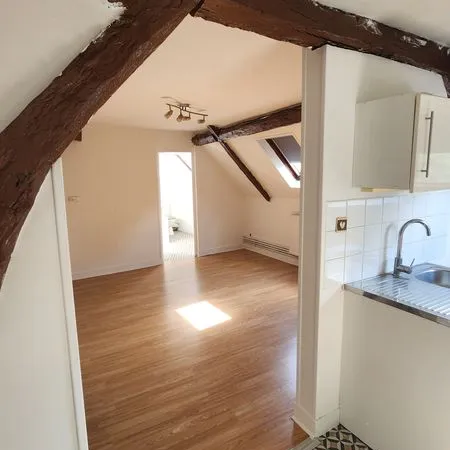 Appartement t2 rénové proche TEOR Déville les rouen
