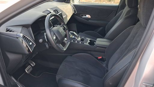 DS DS7 1.2 PureTech 130 EAT8 - Performance Line – 2021 – 46323 km – Essence – Boîte Automatique — photo 14